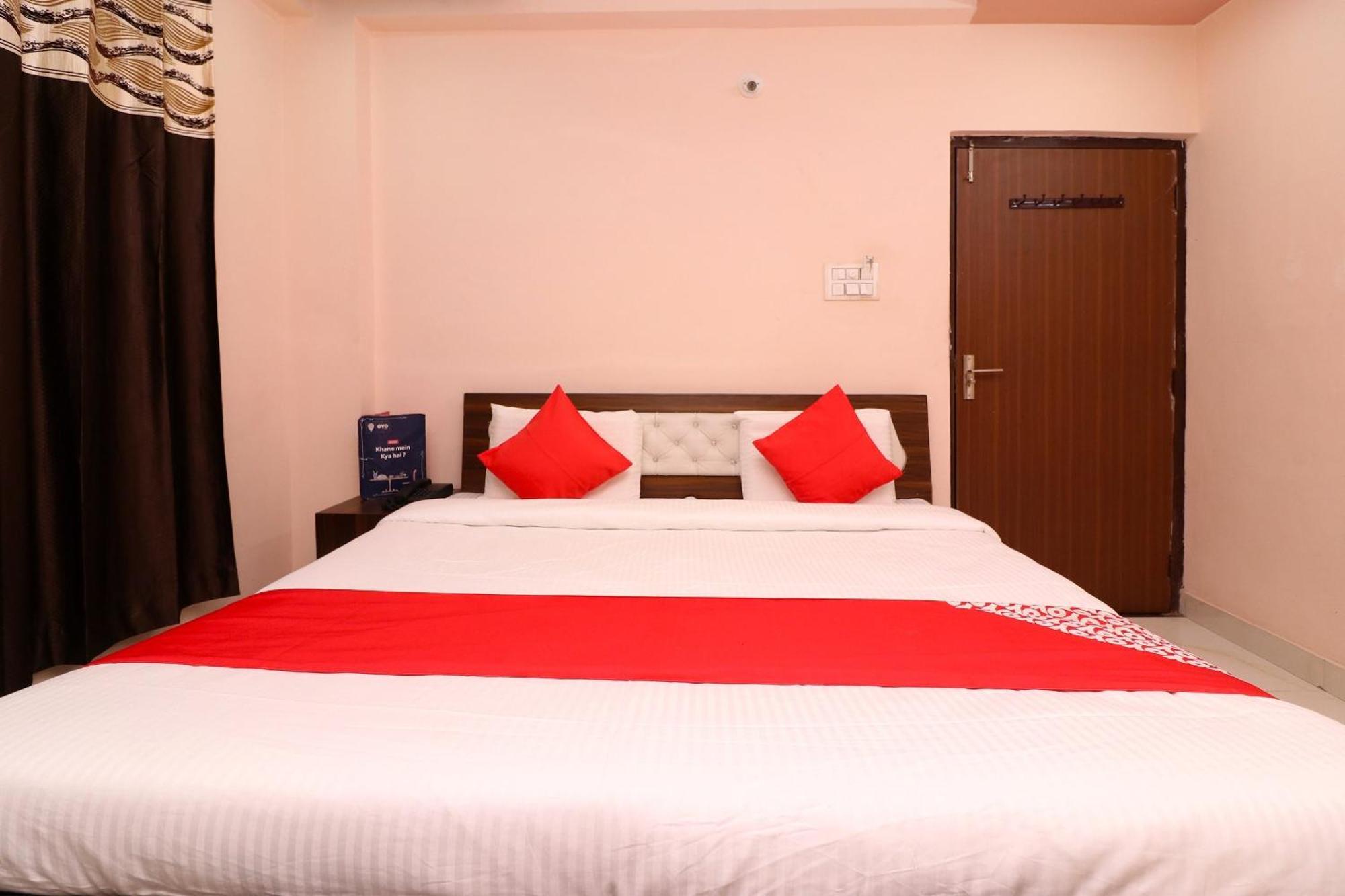 Tirath Hotel O Royal Paradise מראה חיצוני תמונה